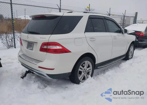 2012 Mercedes-Benz Ml 350 4Matic z USA, uszkodzony, nr VIN 4JGDA5HB2CA057781